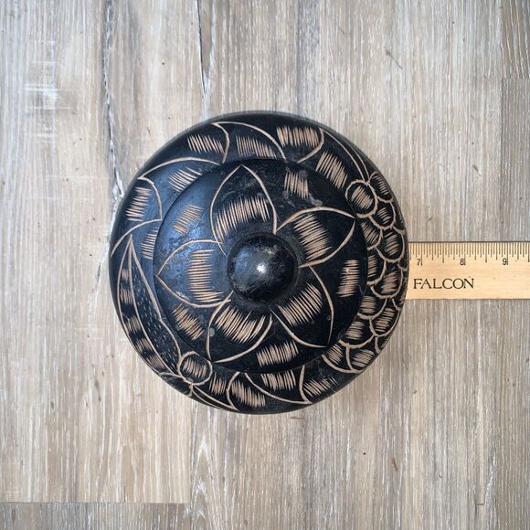 Vintage Handmade Hand Carved 7" Round Wooden Trinket Jewelry Storage Bowl w/ Lid - Picture 7 of 7